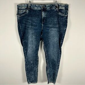 90s Retro Acid Wash Skinny Jeans - Frankie & Stella Plus Size 26W ❤️